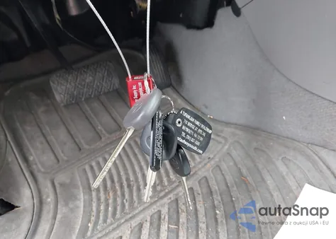 2005 Toyota Corolla Ce from USA, damaged, VIN 2T1BR32E65C439175